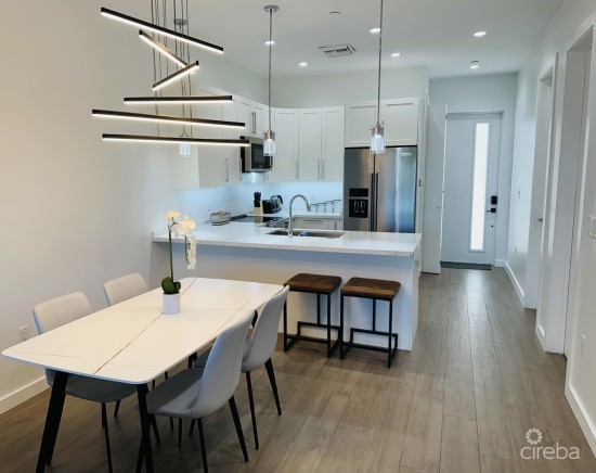 Allure Waterfront 2 Bed  2 Bath W/ Solar
