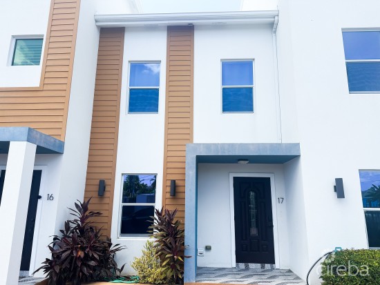 Bamboo Villas 17, Prospect Townhome