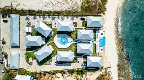 Beachfront Detached Home For Rent