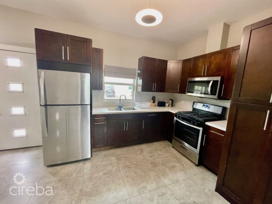 Breezy Port Apts B7 (2 Bed/2 Bath) Avail Sept 1