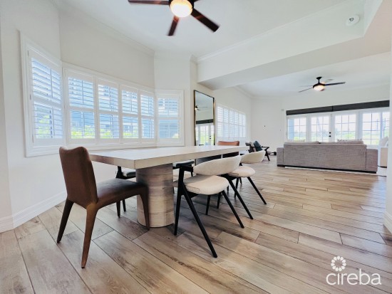 Britannia Stunning 3/3