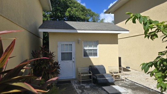 Caribbean Courts - Micro Home By The Sea - All Inclusive