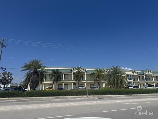 Cayman Centre  Prime 2nd Floor Office Space In High-traffic Industrial Park Location