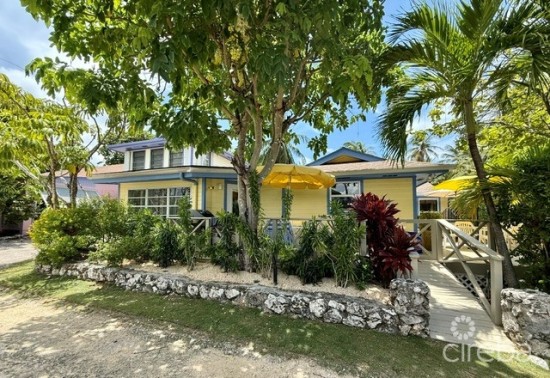 Cemetery Beach Cottage