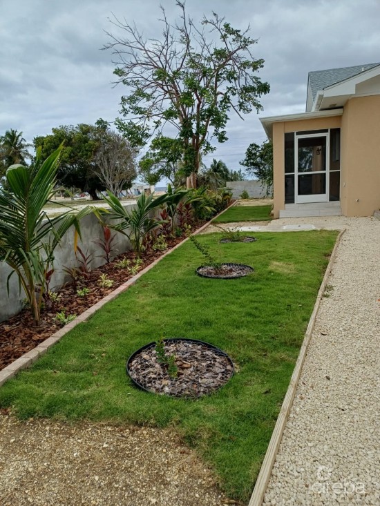 Comfortable 3 Bed North Side 3 Month Short Term Rental