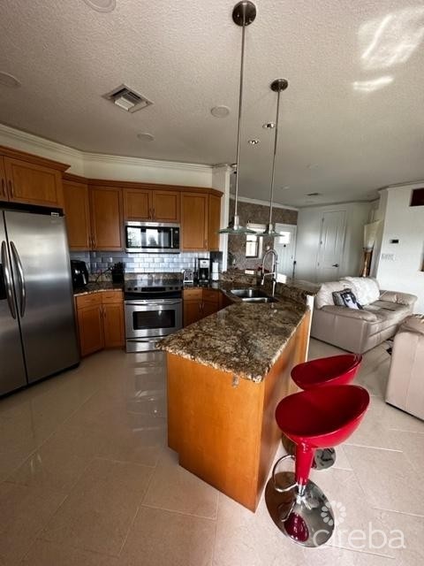George Town Villas  $4500 All In (except Cuc) - Avail Sept 3