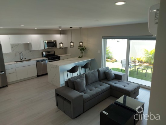 Grand Palmyra - Spacious & Private 1 Bed, Better Seen In Person