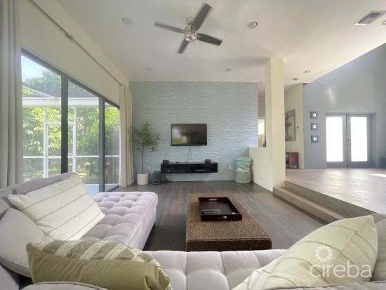 Hillard Drive  3 Bed + Office