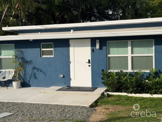 Melmac Avenue 56, 2 Bedroom Cottage