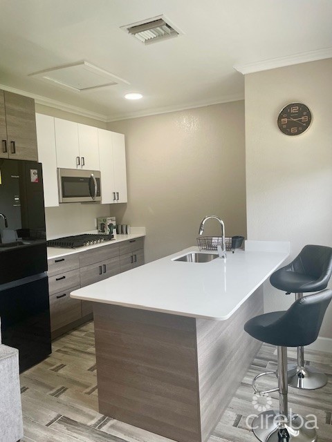 New  1 Bed All Inclusive Unit Midland Acres