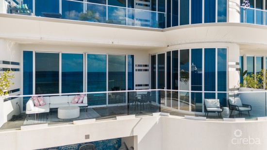Ocean Front 3 Bed With Den At Fin