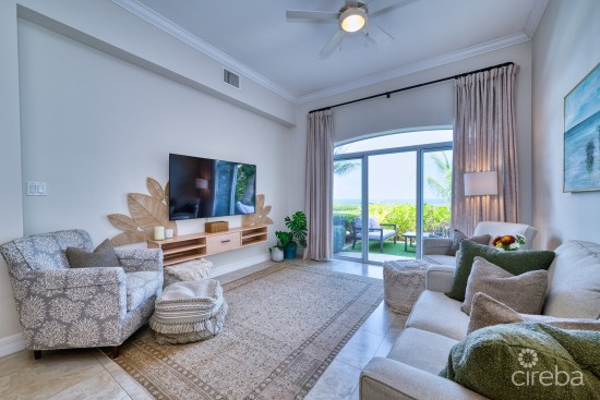 Oceanfront 2 Bed- Harbour Point Villa #5