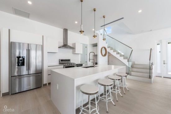 Oceans 9 Detached 4 Bed + Den, 4 Bath And Garage Beachfront Home