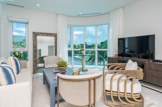 One Bed Luxury Unit @ Fin