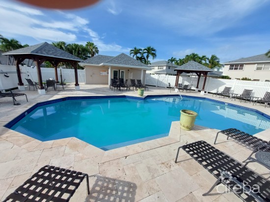 Palm Springs 2 Bed Sept 1st