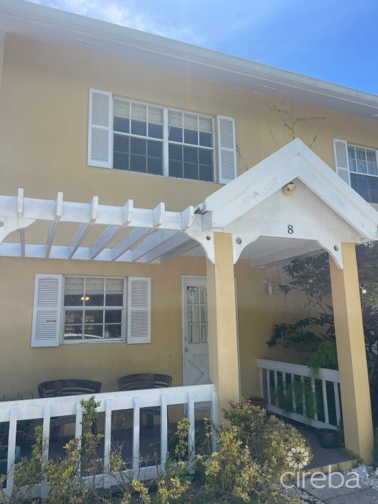 Poinciana's 2 Bed 2.5 Bath Walkers Road