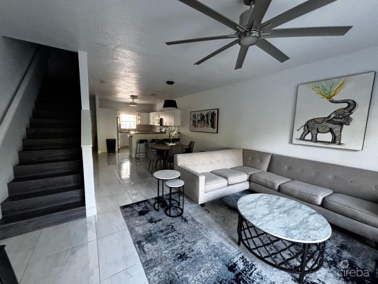 Renovated Town & County 2 Bed 2.5 Bath Townhome