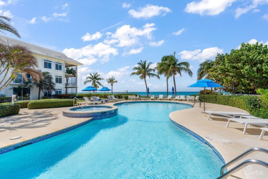 Seven Mile Beach  Crescent Point Resort