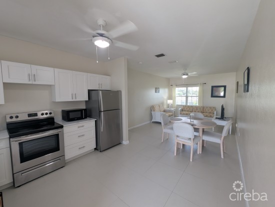 Silver Oaks J36