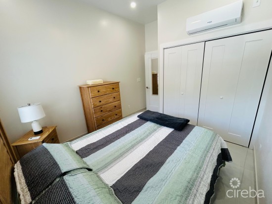 Spacious & Modern 1 Bed 1 Bath West Bay