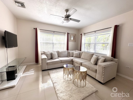 Sterling Estates 35, Private End Unit