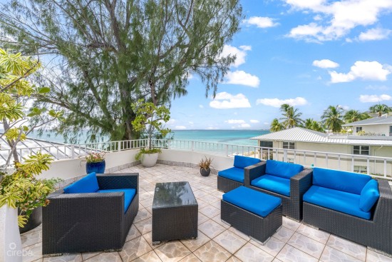 Tamarind Bay #25 - Seven Mile Beach Penthouse With Rooftop Terrace
