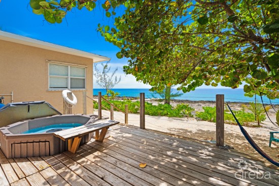 The Bank House - 234 South Church St, Harbour Front Gt       Waterfront Home