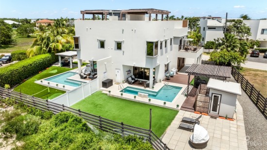 The Highlands Luxury 4 Bed With Pool