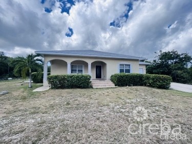The Parsonage - 3 Bed Home Behind Northside Church