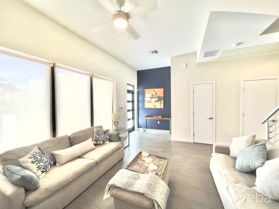 Vela 62, 3 Bed Condo