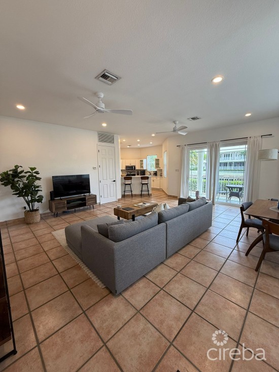 Villas Del Sol - 2 Bedroom 2.5 Bathroom