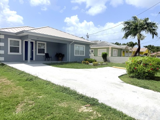 West Bay Gardens 2 Bed Home