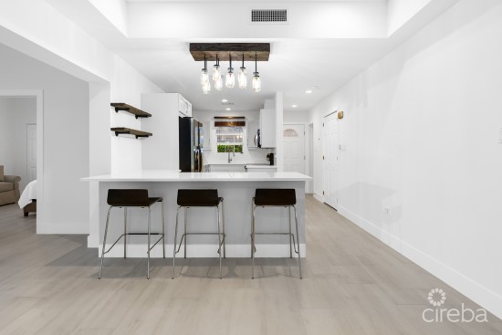 Windsor Village Renovated 3 Bed, 3.5 Bath